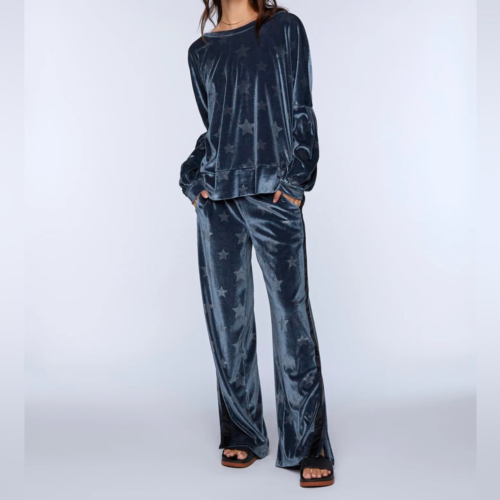 Billy T velvet galaxy lounge set 2 piece NWT